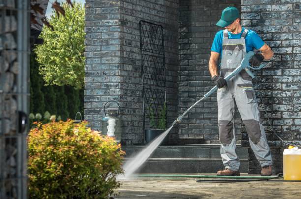 Best Animal Enclosure Cleaning  in Bermuda Dunes, CA